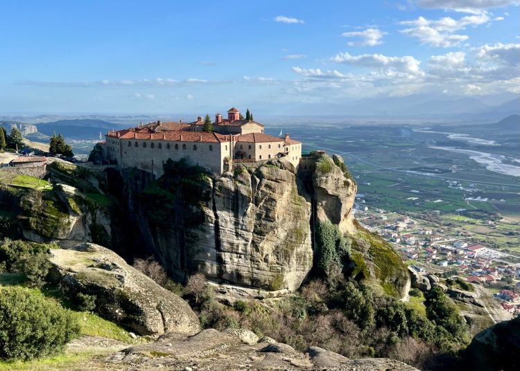 How to Make the Most of Meteora: 10 Great Things to Do and See